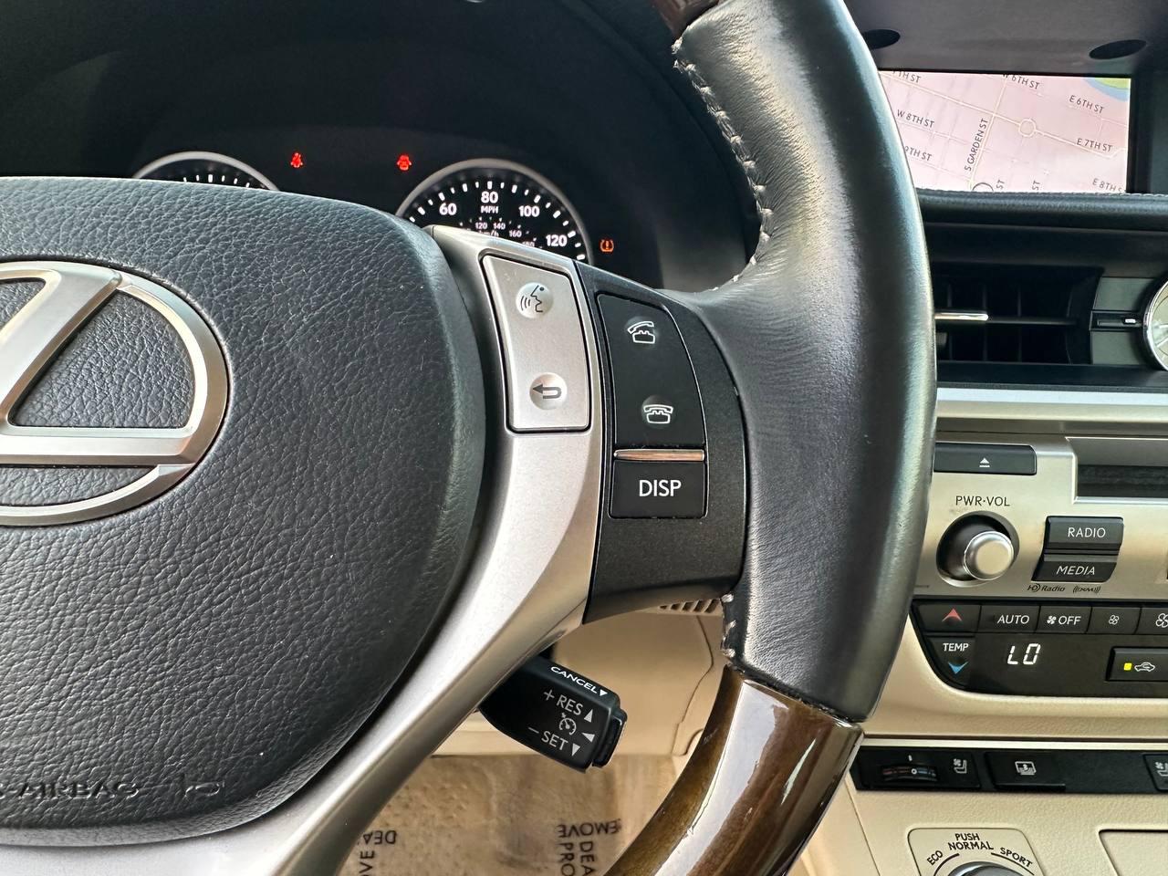 Lexus ES 350 Sedan 2013