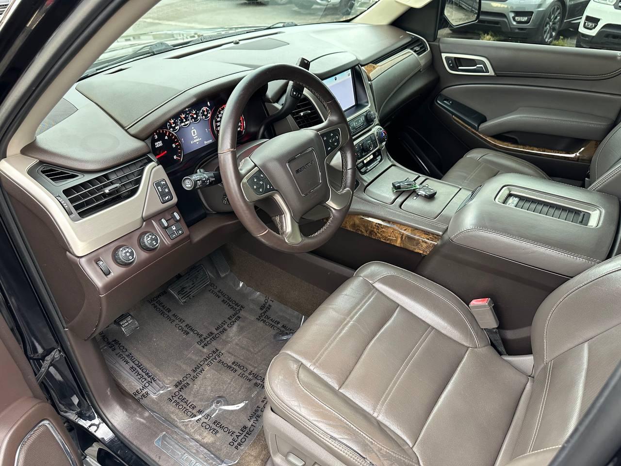 GMC Yukon Denali 4WD 2015