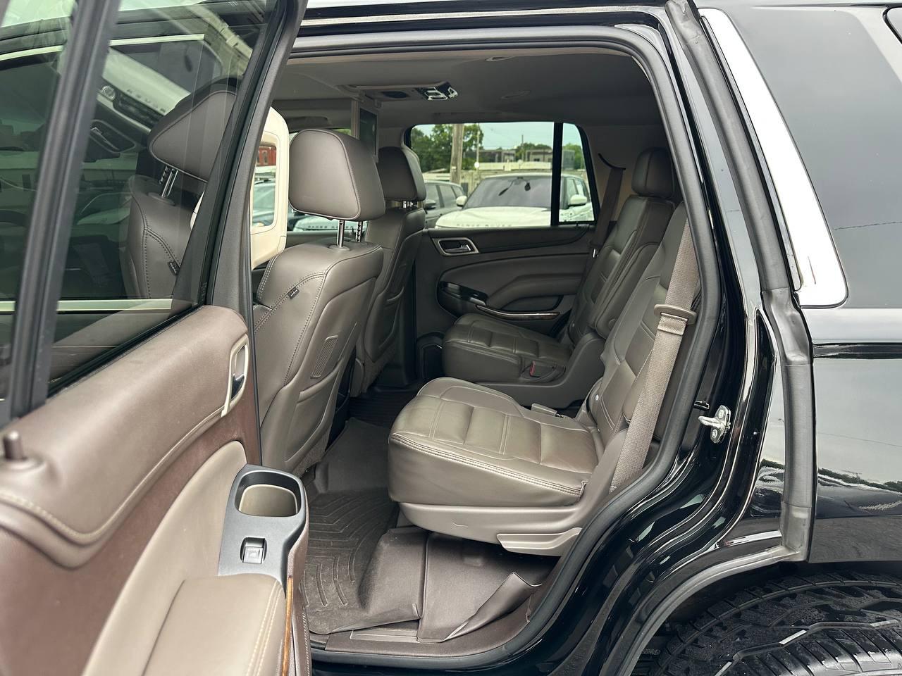 GMC Yukon Denali 4WD 2015