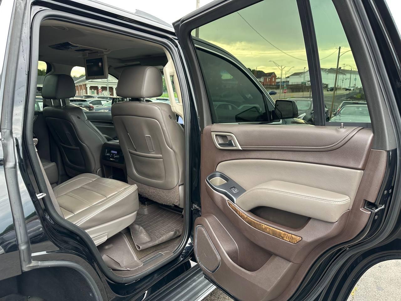 GMC Yukon Denali 4WD 2015