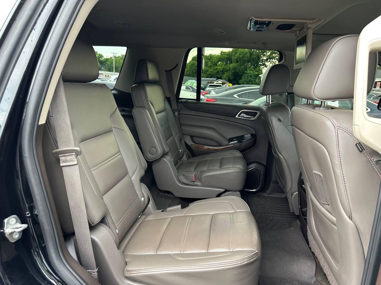 GMC Yukon Denali 4WD 2015