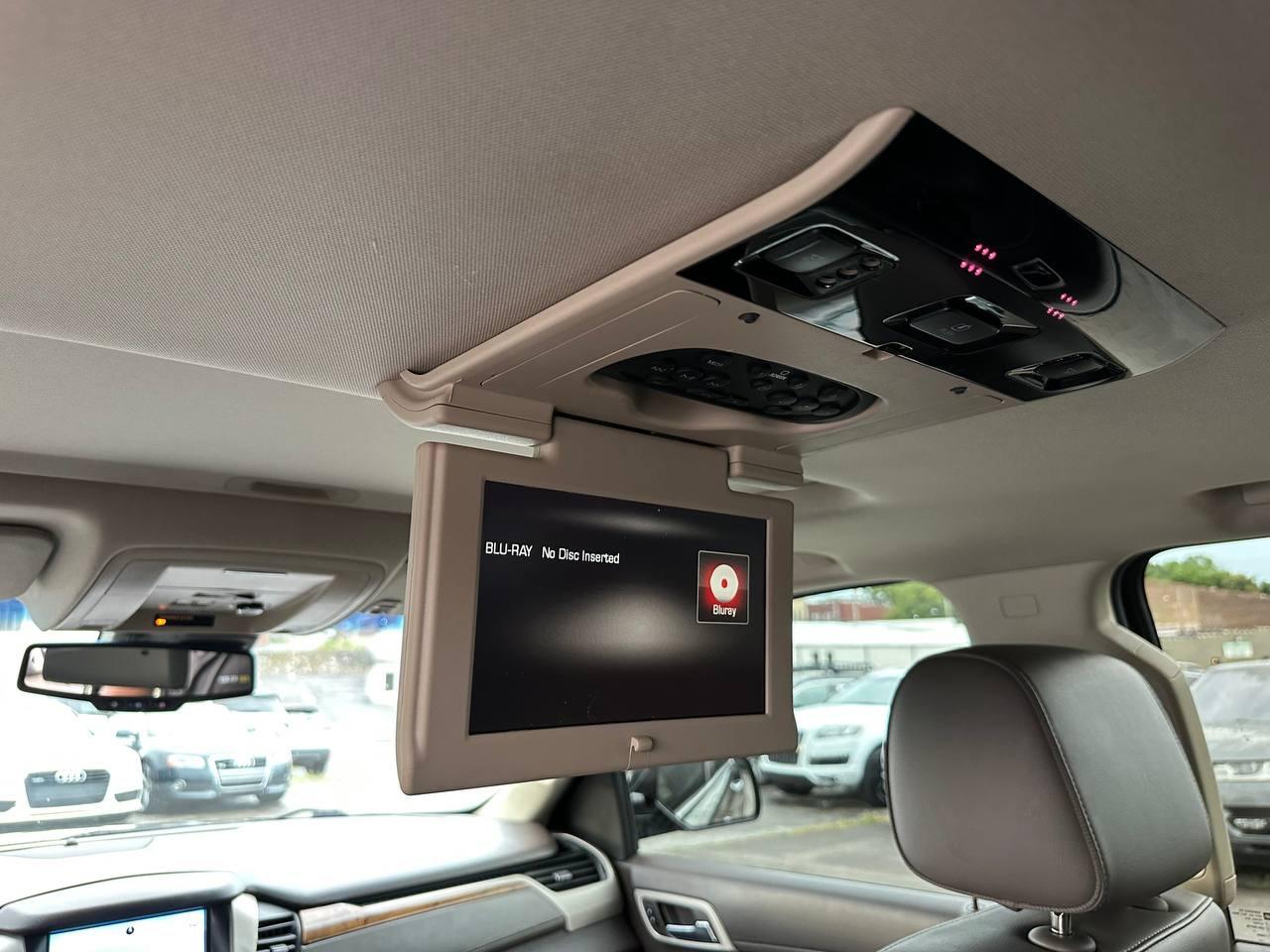 GMC Yukon Denali 4WD 2015