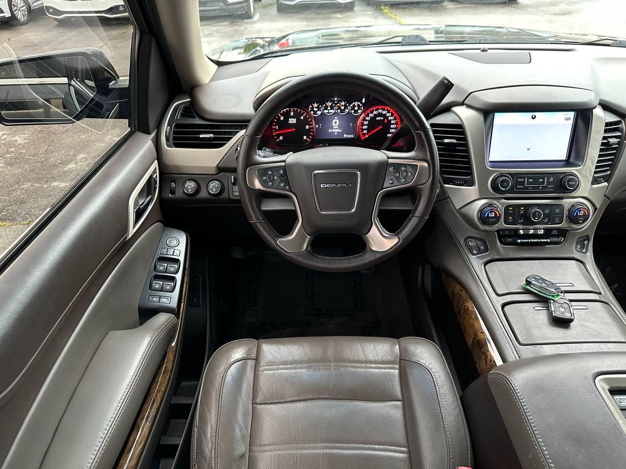 GMC Yukon Denali 4WD 2015