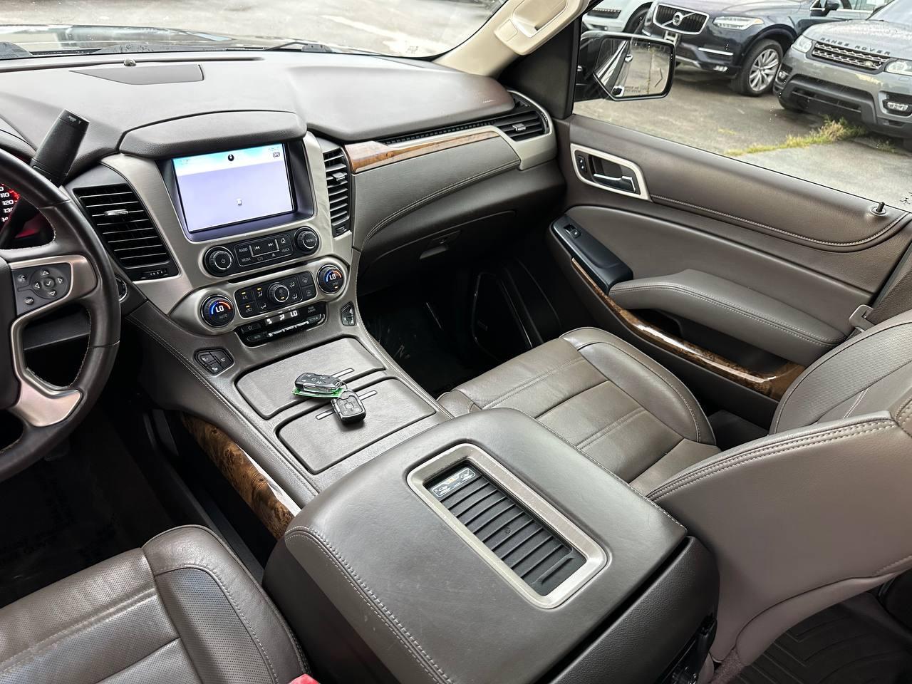 GMC Yukon Denali 4WD 2015