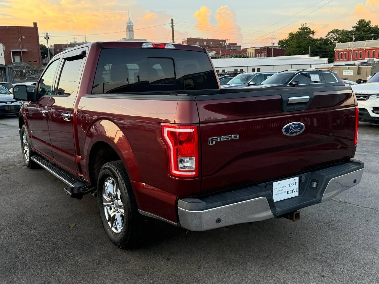 Ford F-150 XLT SuperCrew 5.5-ft. Bed 2WD 2015