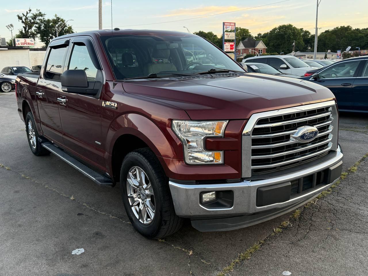 Ford F-150 XLT SuperCrew 5.5-ft. Bed 2WD 2015
