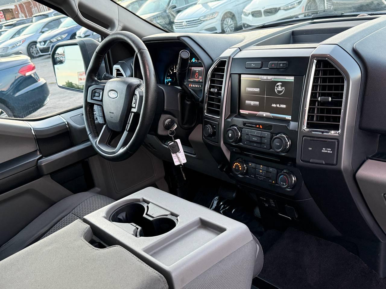Ford F-150 XLT SuperCrew 5.5-ft. Bed 2WD 2015