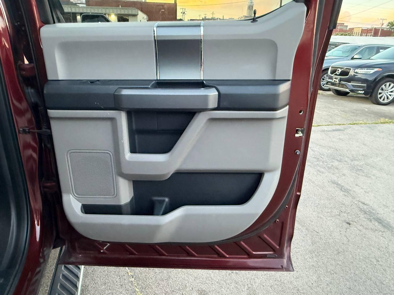 Ford F-150 XLT SuperCrew 5.5-ft. Bed 2WD 2015