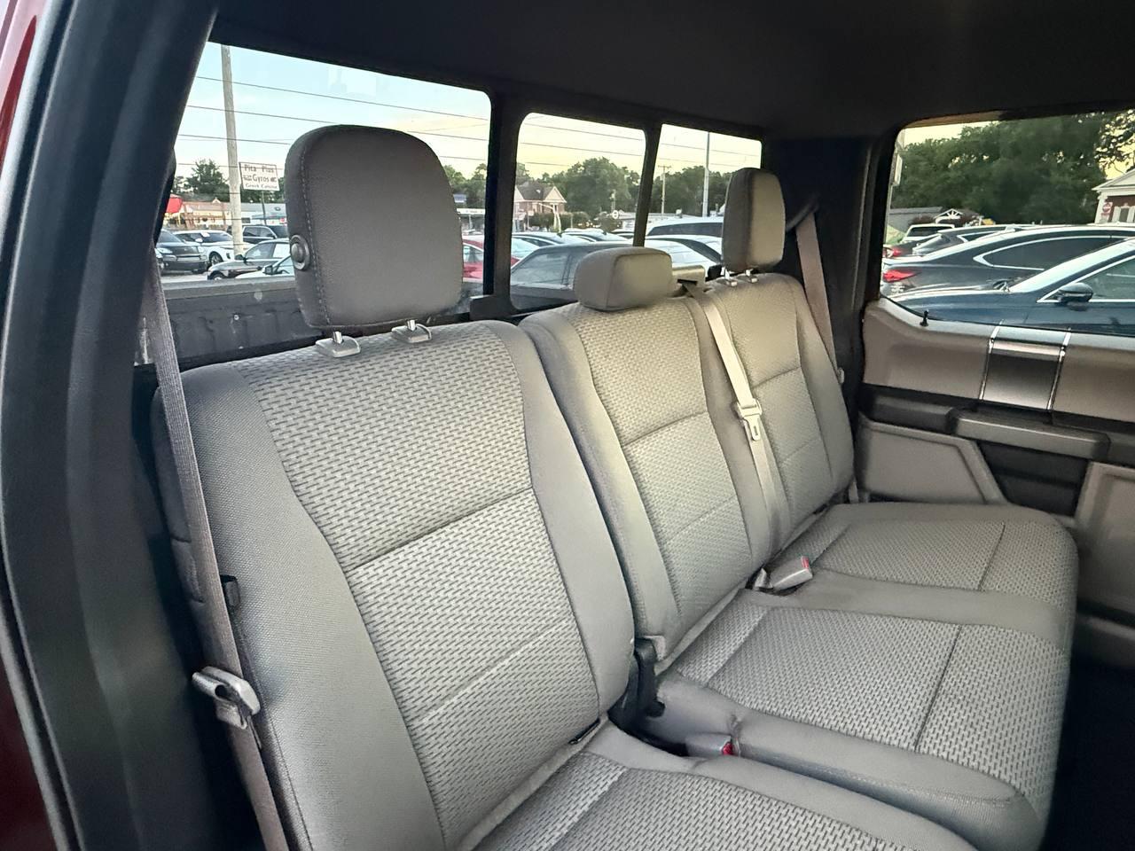 Ford F-150 XLT SuperCrew 5.5-ft. Bed 2WD 2015
