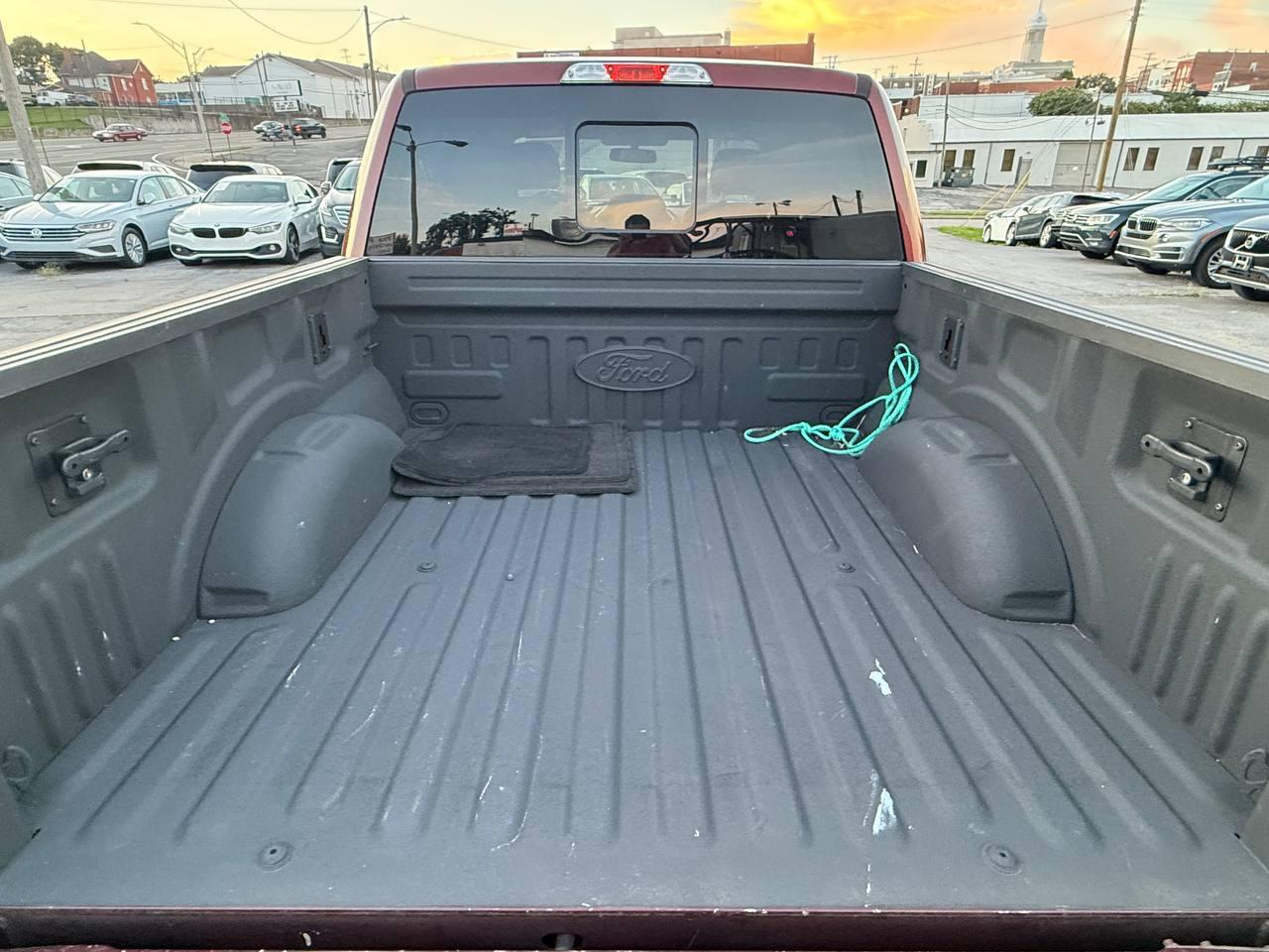 Ford F-150 XLT SuperCrew 5.5-ft. Bed 2WD 2015