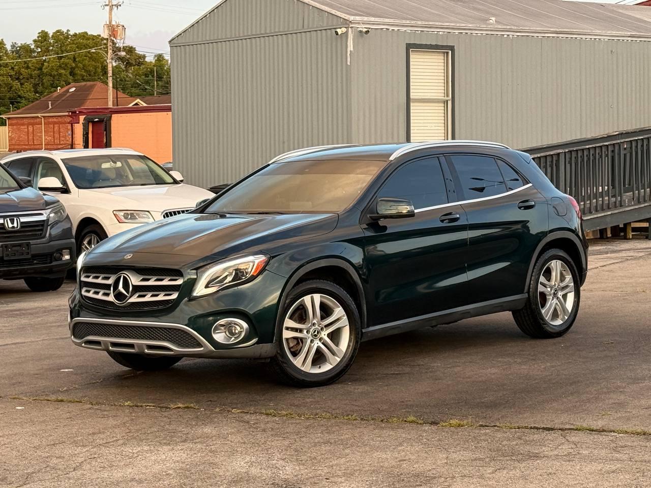 Mercedes-Benz GLA-Class GLA250 2019
