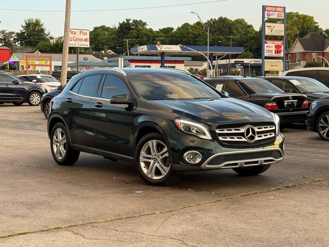 Mercedes-Benz GLA-Class GLA250 2019