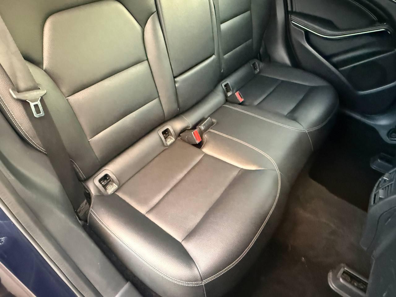 Mercedes-Benz GLA-Class GLA250 2019