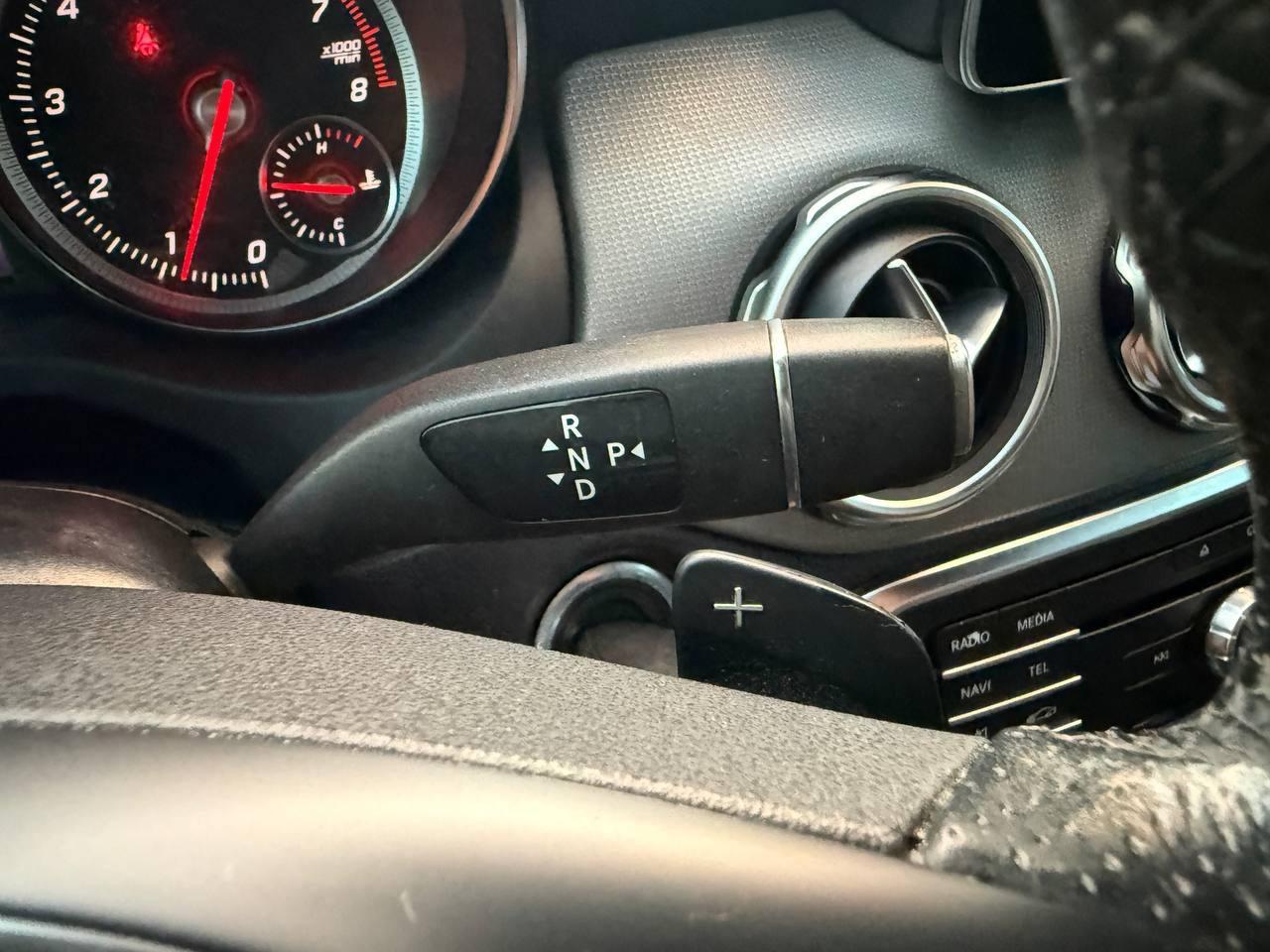 Mercedes-Benz GLA-Class GLA250 2019
