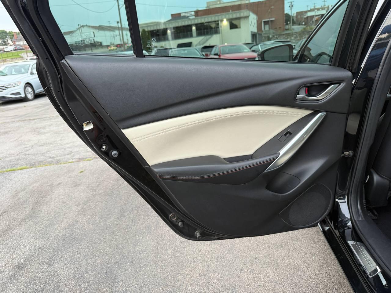 Mazda MAZDA6 i Grand Touring 2014