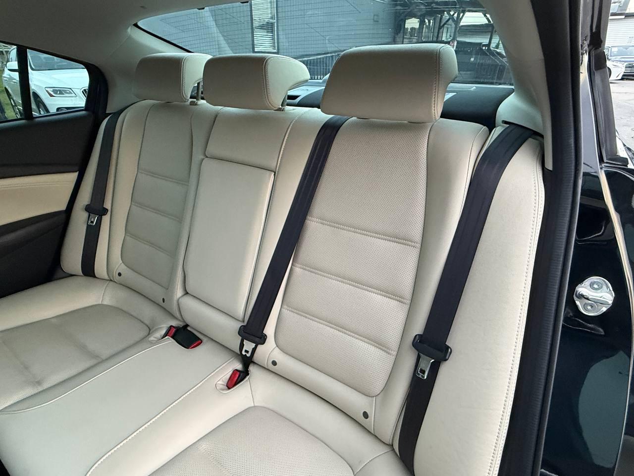 Mazda MAZDA6 i Grand Touring 2014