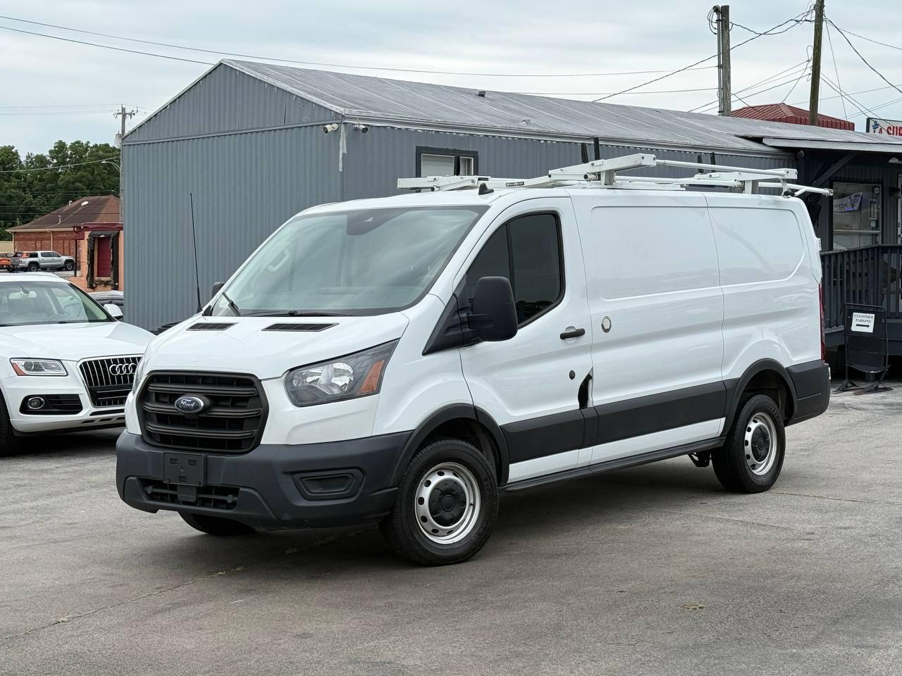 Ford Transit 250 Van Low Roof w/Sliding Pass. 130-in. WB 2020
