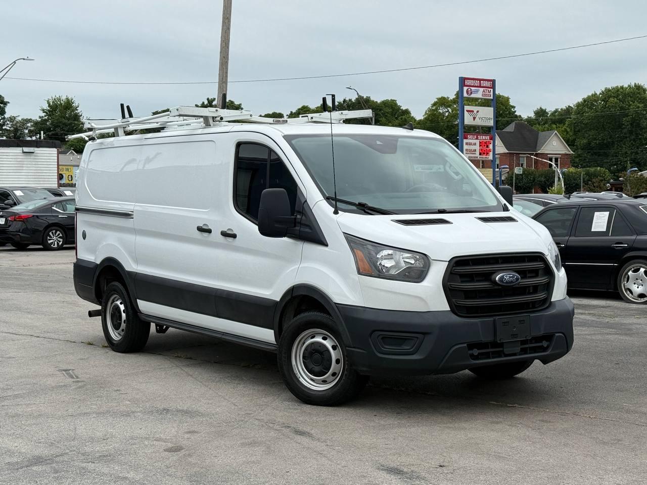Ford Transit 250 Van Low Roof w/Sliding Pass. 130-in. WB 2020