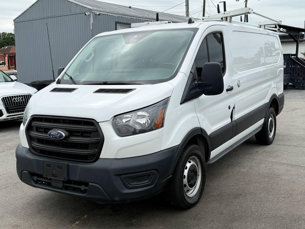 Ford Transit 250 Van Low Roof w/Sliding Pass. 130-in. WB 2020