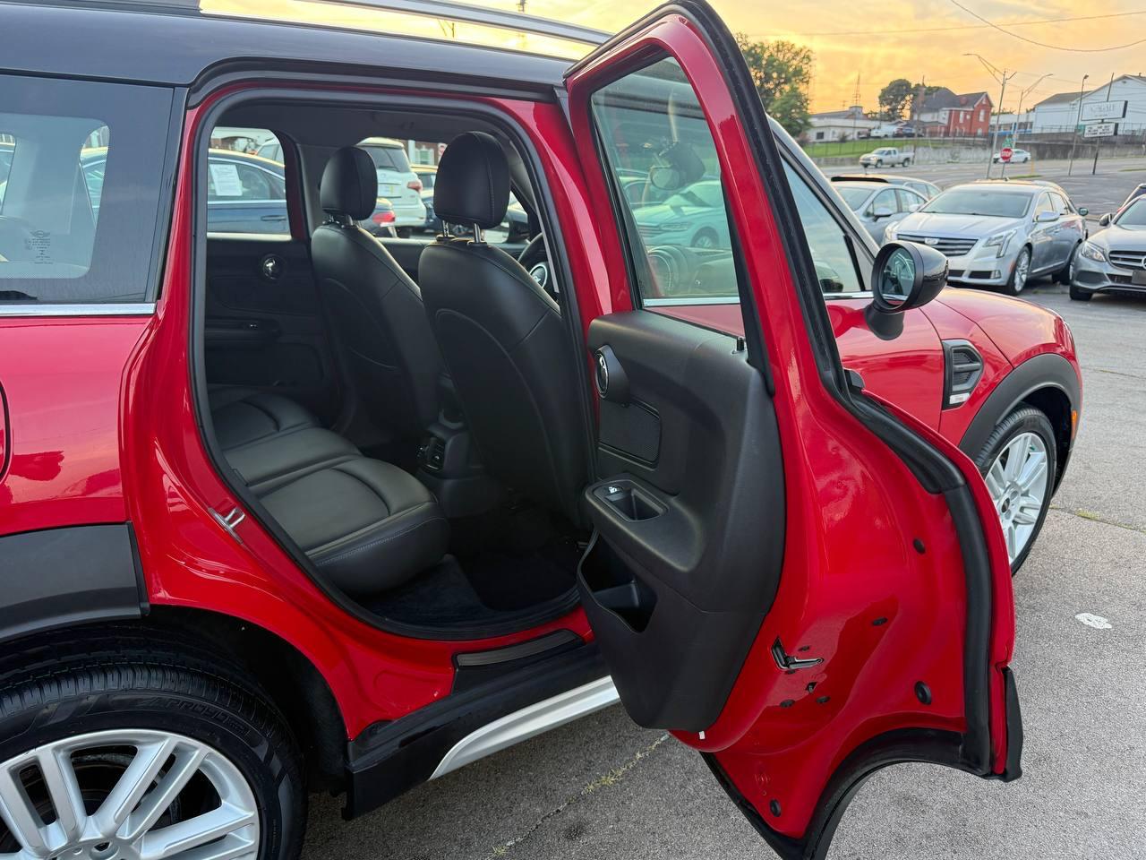 MINI Countryman Base 2020