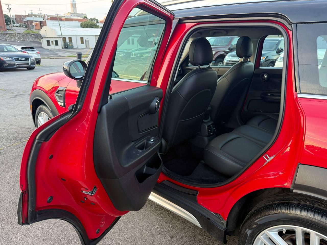 MINI Countryman Base 2020