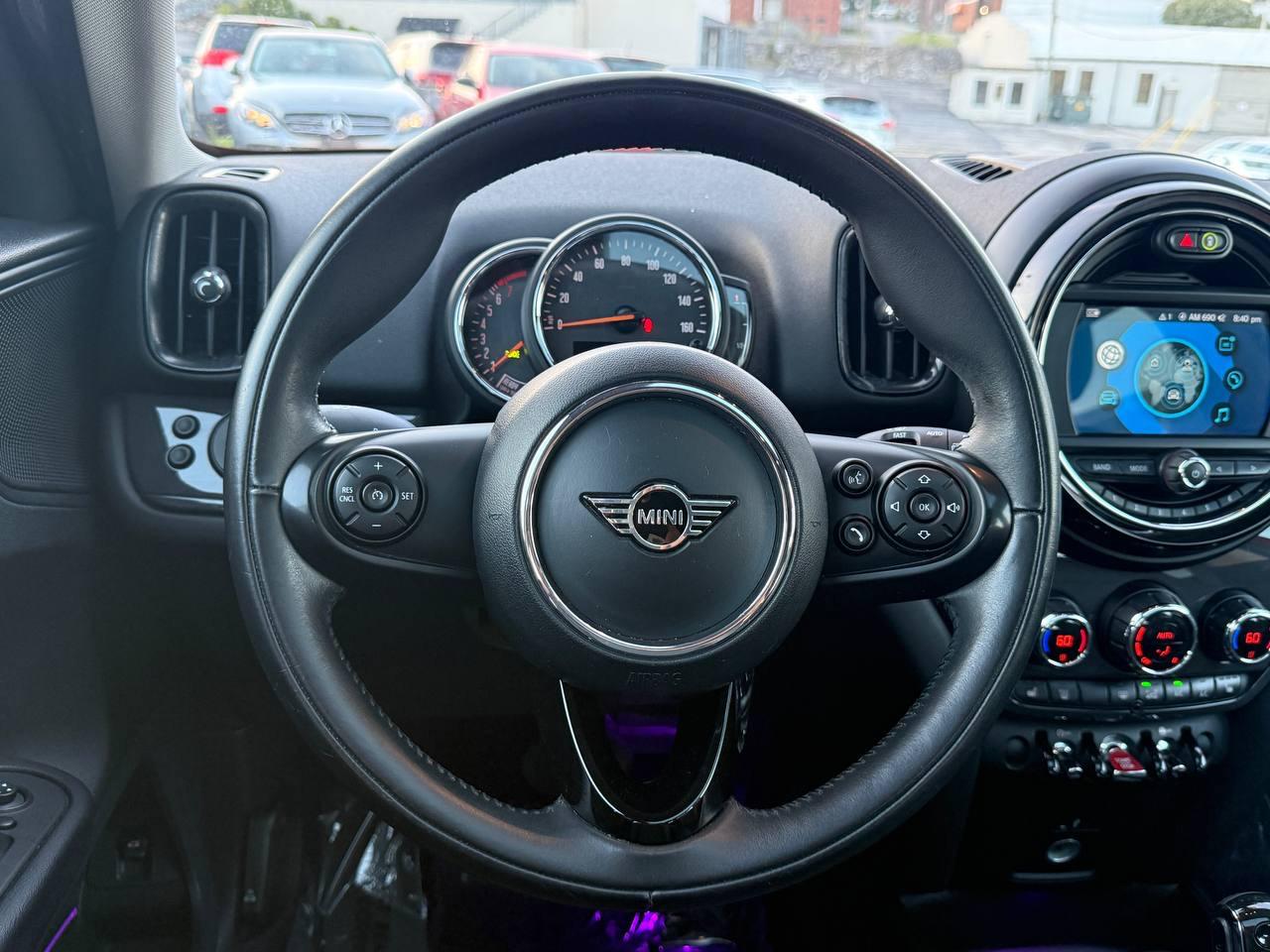 MINI Countryman Base 2020