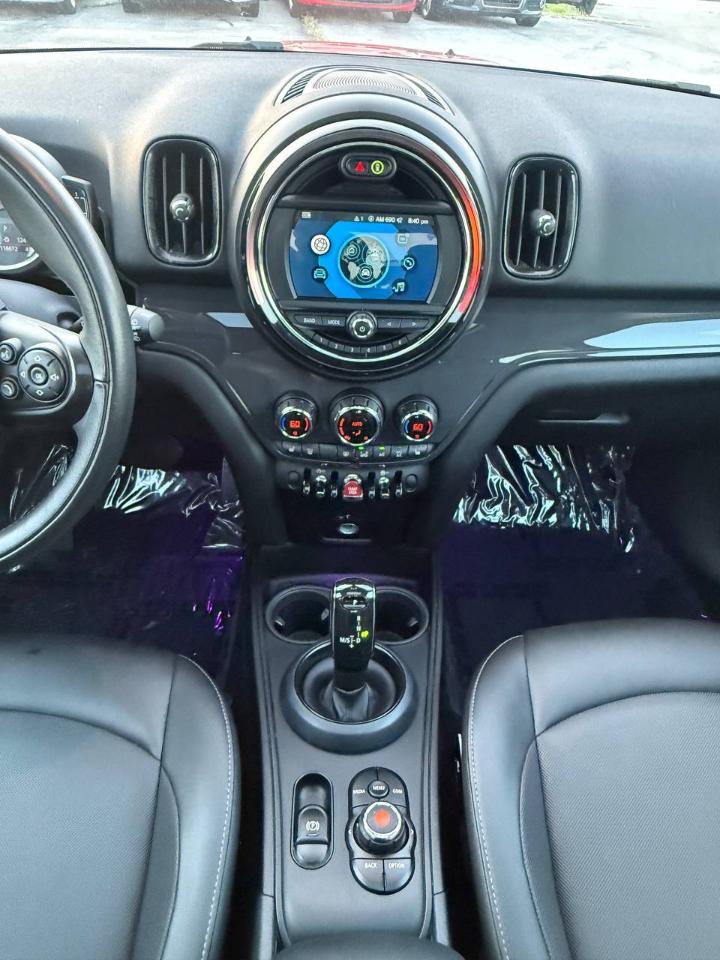 MINI Countryman Base 2020