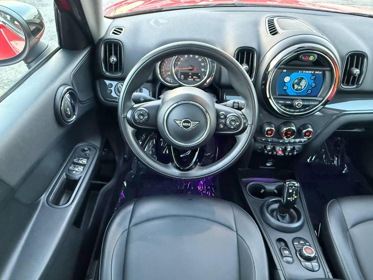 MINI Countryman Base 2020
