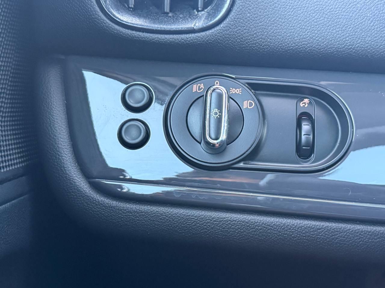 MINI Countryman Base 2020