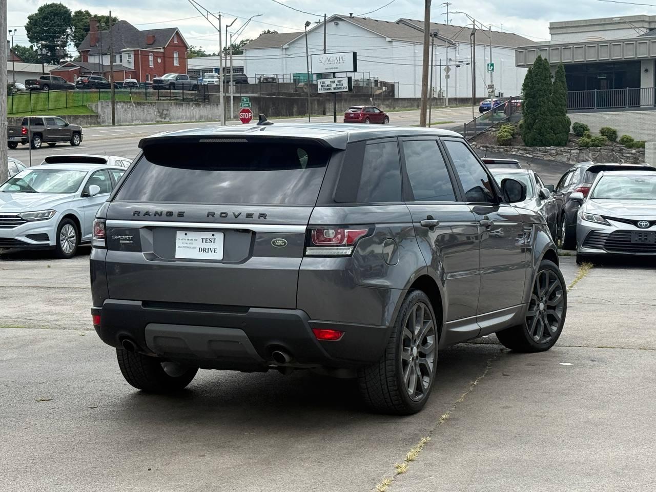 Land Rover Range Rover Sport SE 2016