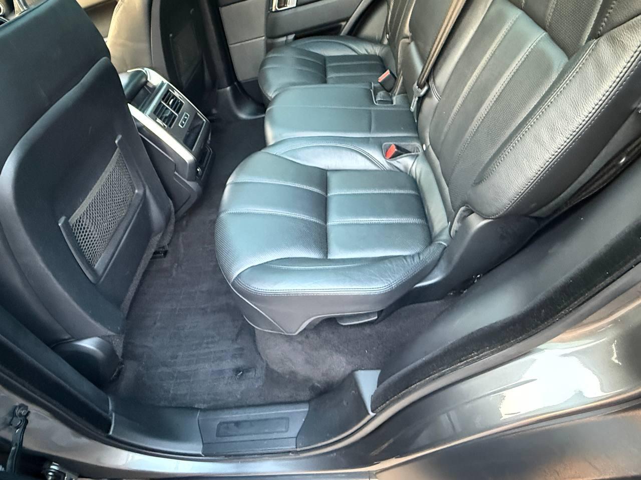 Land Rover Range Rover Sport SE 2016