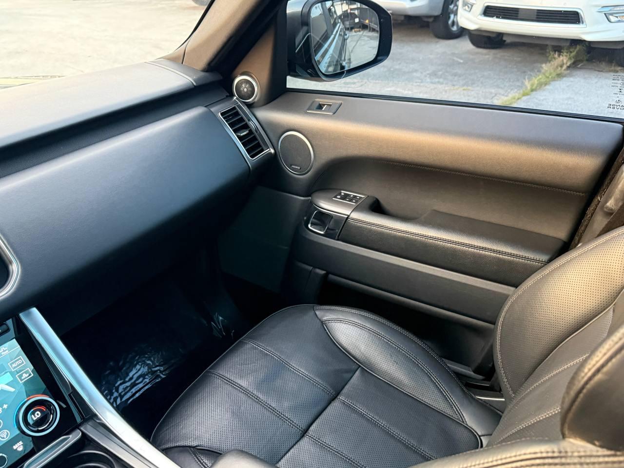 Land Rover Range Rover Sport SE 2016