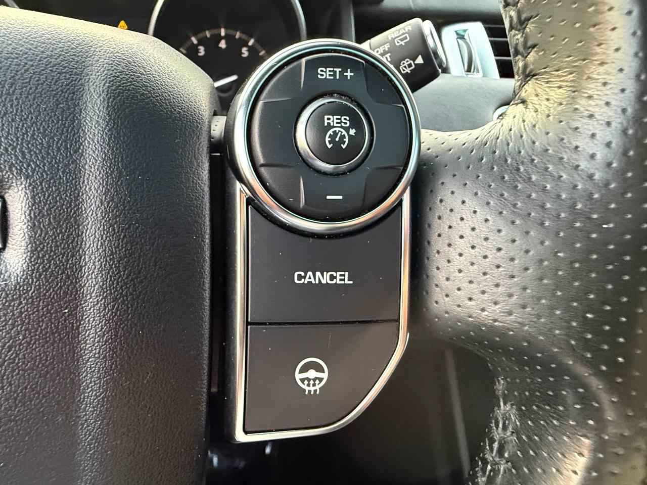 Land Rover Range Rover Sport SE 2016