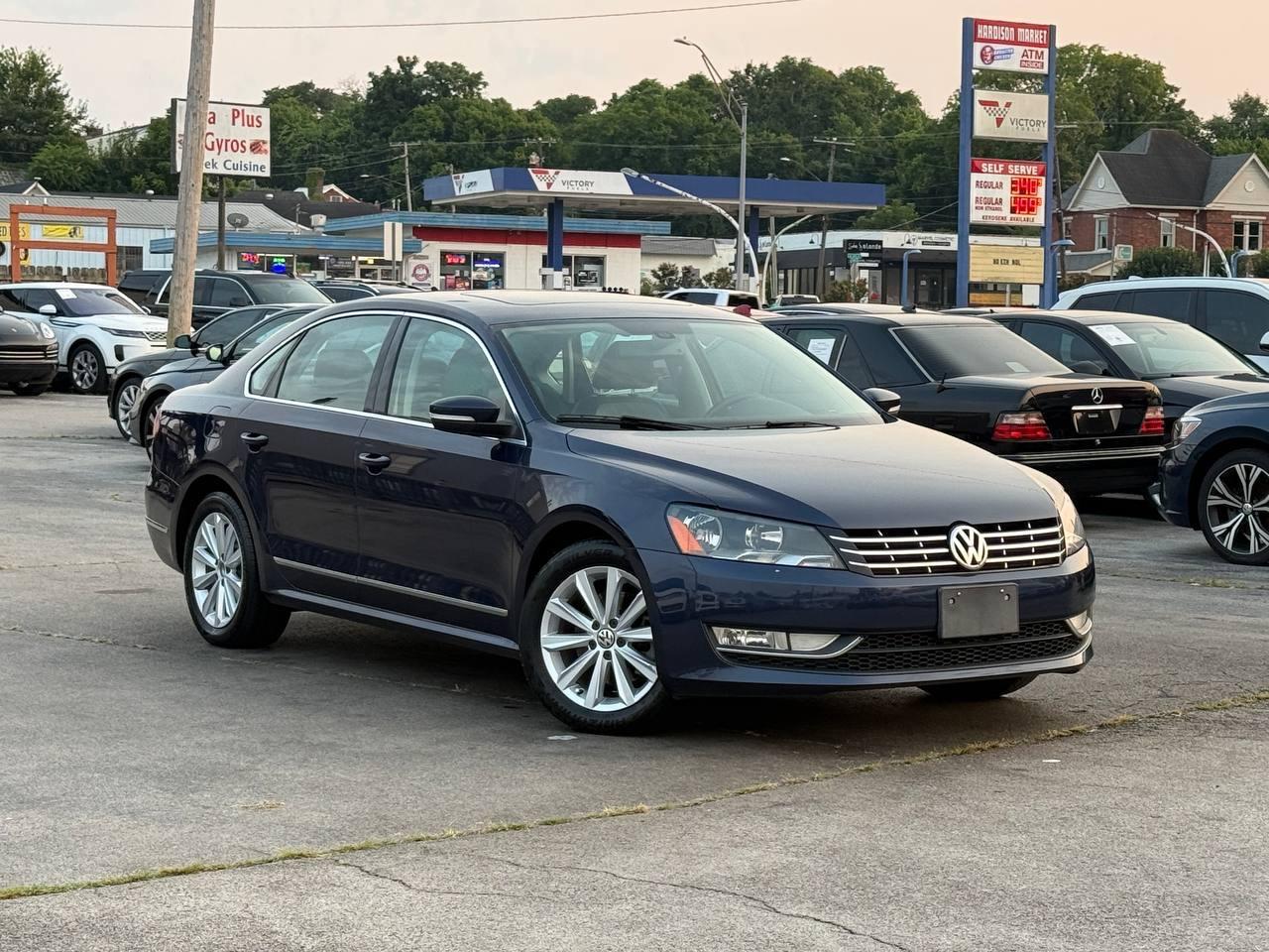 Volkswagen Passat 2.5L SEL 2013