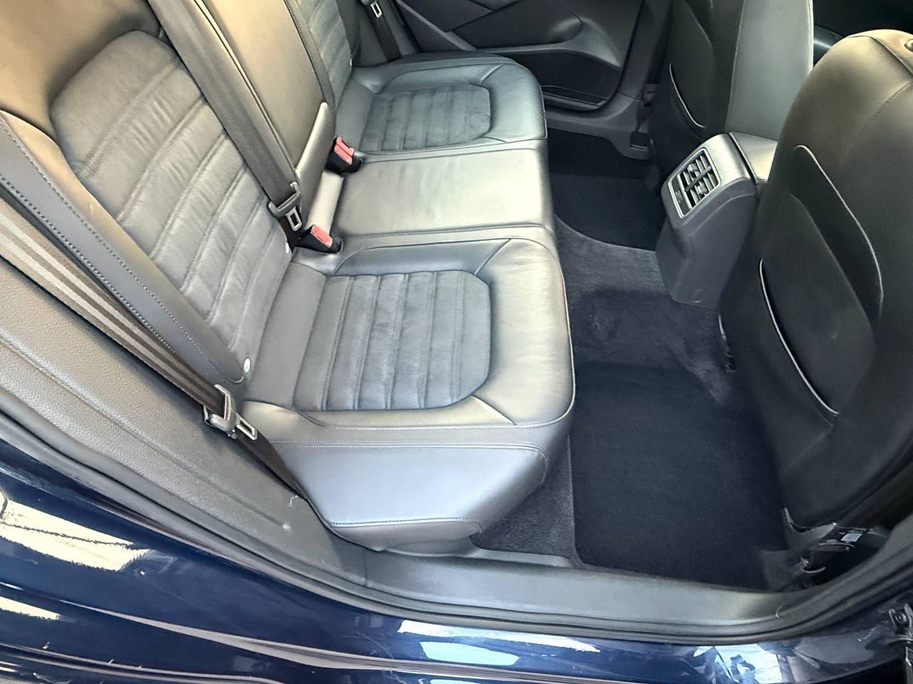 Volkswagen Passat 2.5L SEL 2013