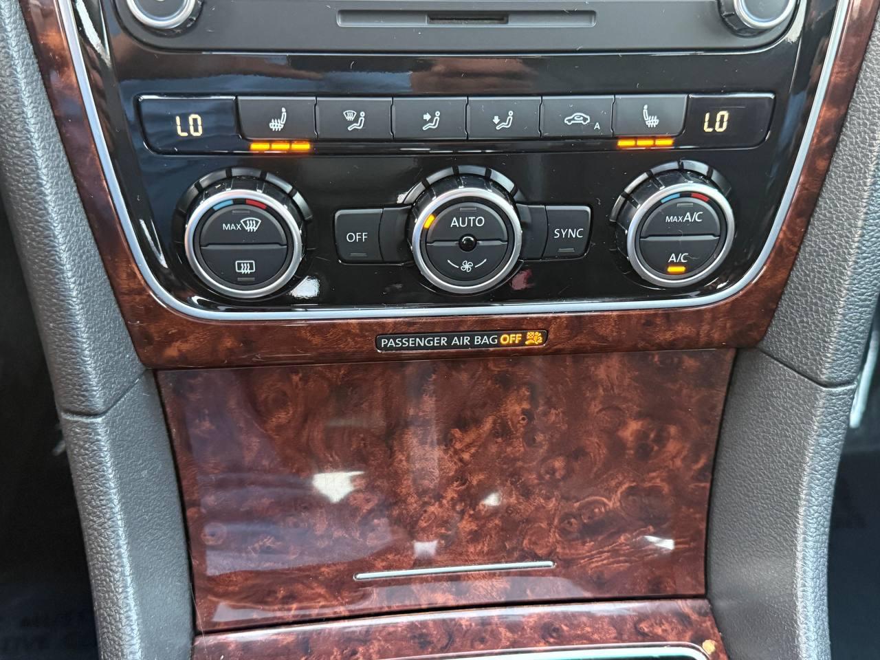 Volkswagen Passat 2.5L SEL 2013