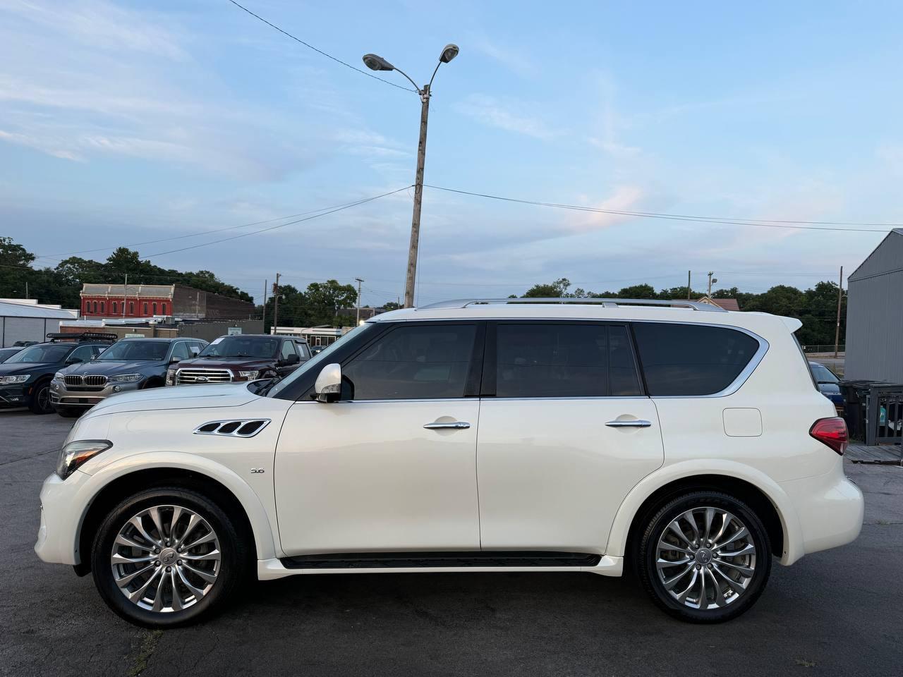 Infiniti QX80 4WD 2016