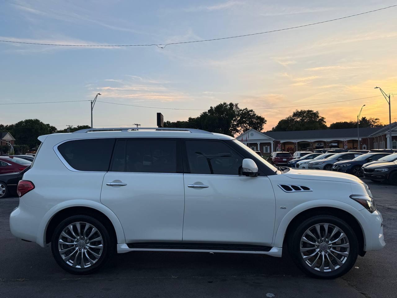 Infiniti QX80 4WD 2016