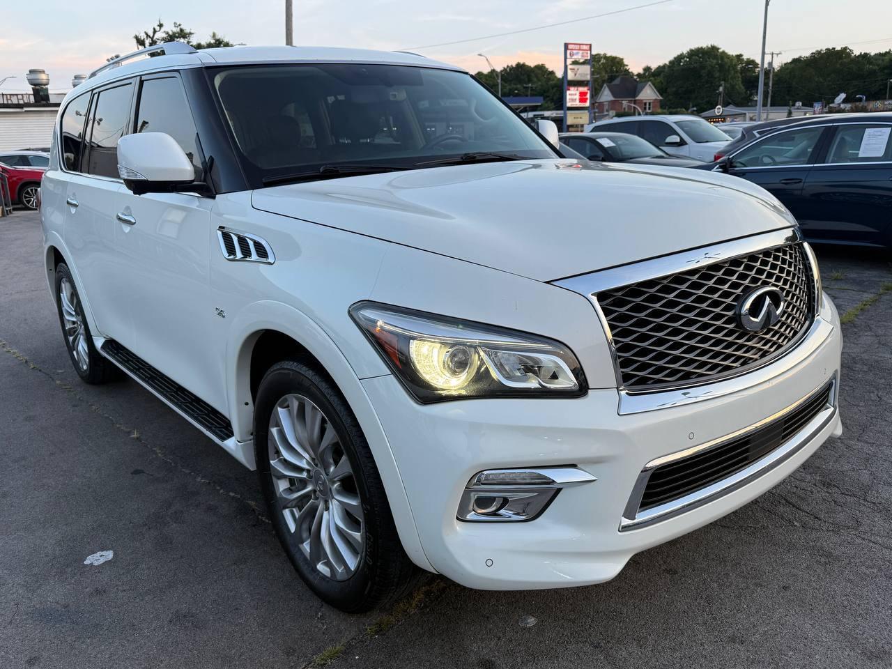 Infiniti QX80 4WD 2016
