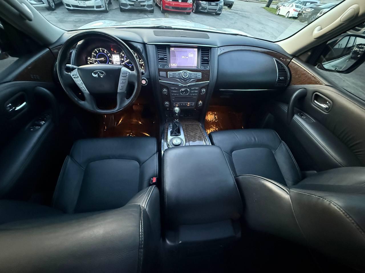 Infiniti QX80 4WD 2016