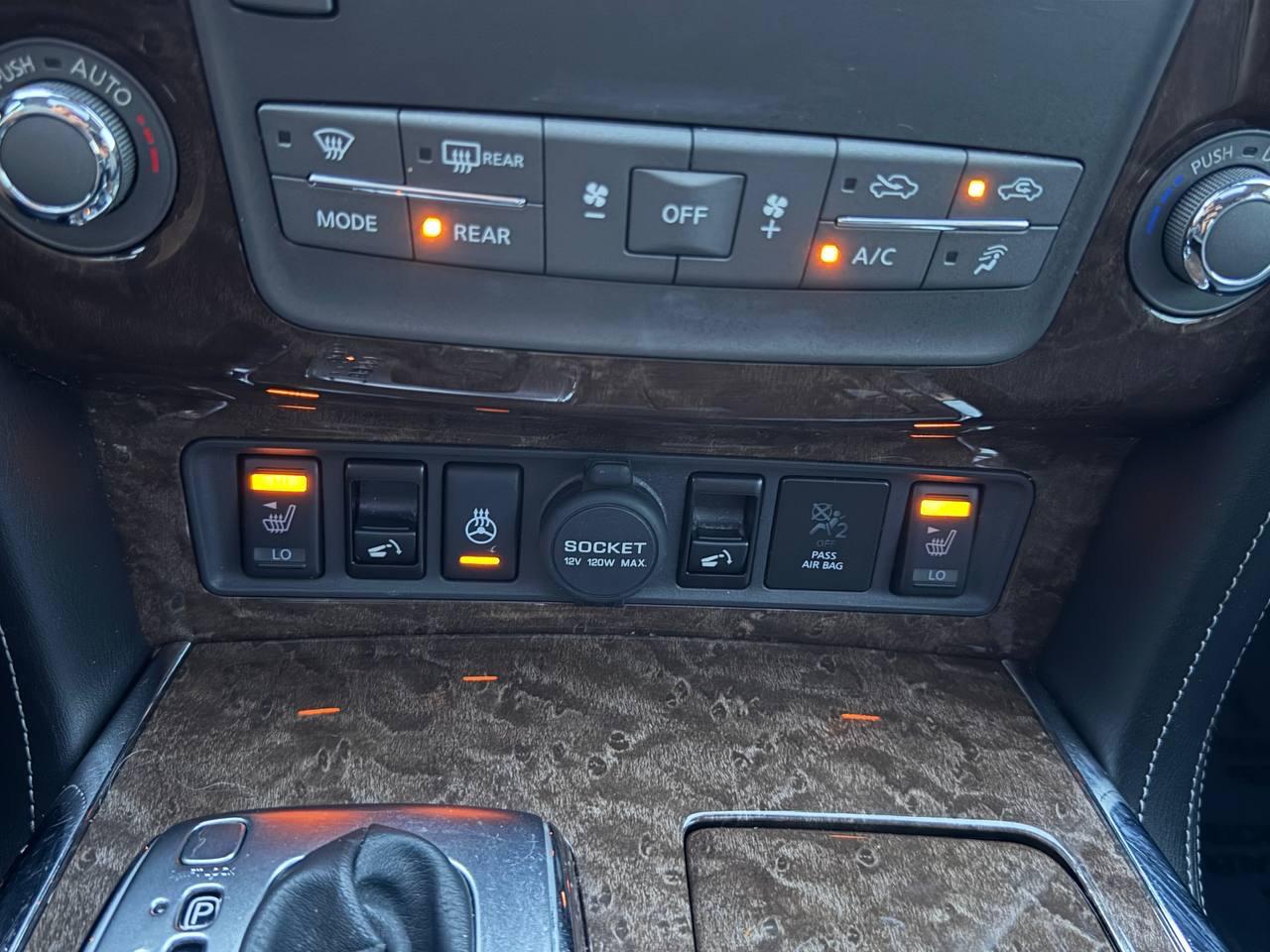 Infiniti QX80 4WD 2016