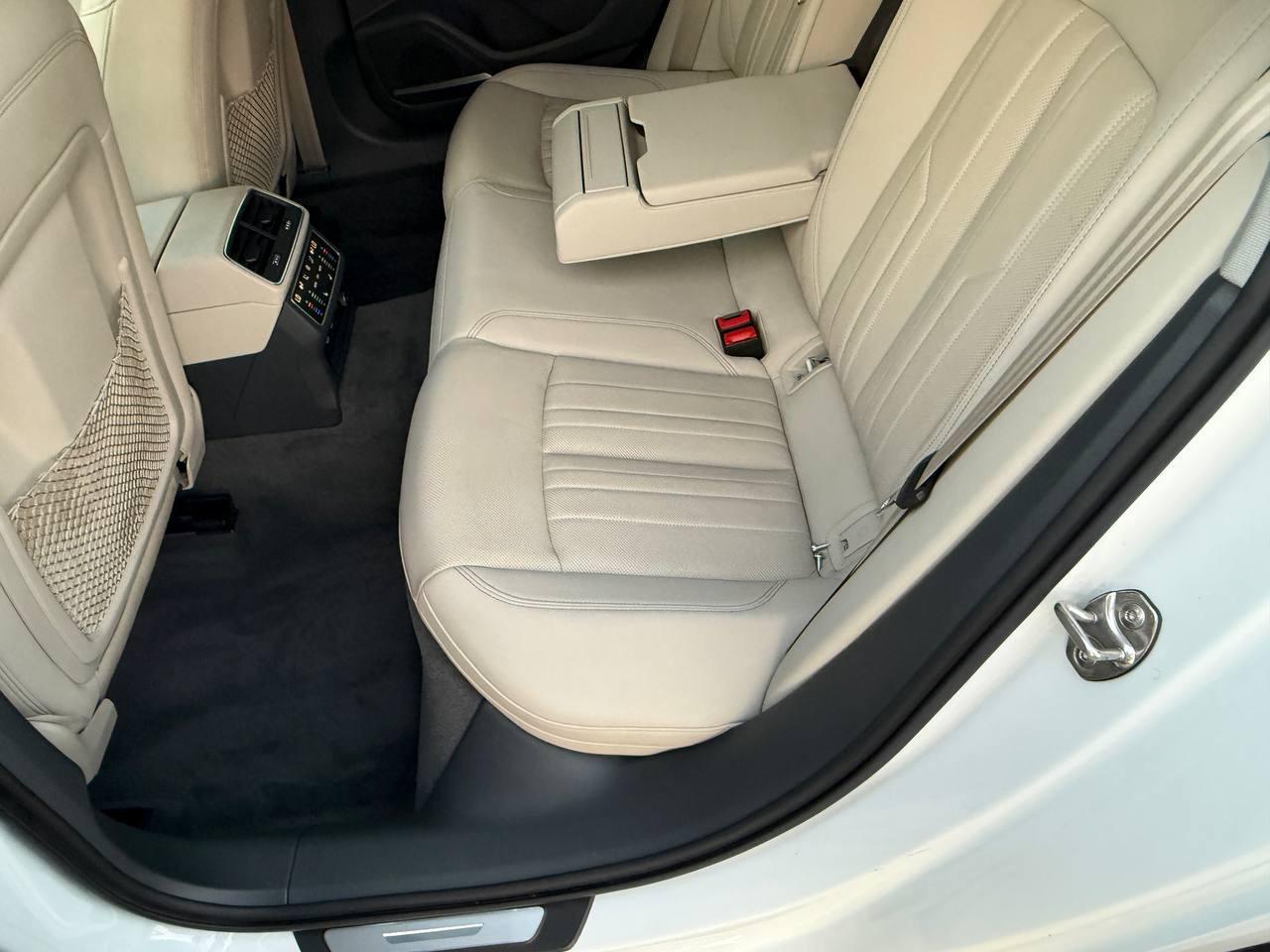 Audi A6 Premium Plus 55 TFSI quattro 2021