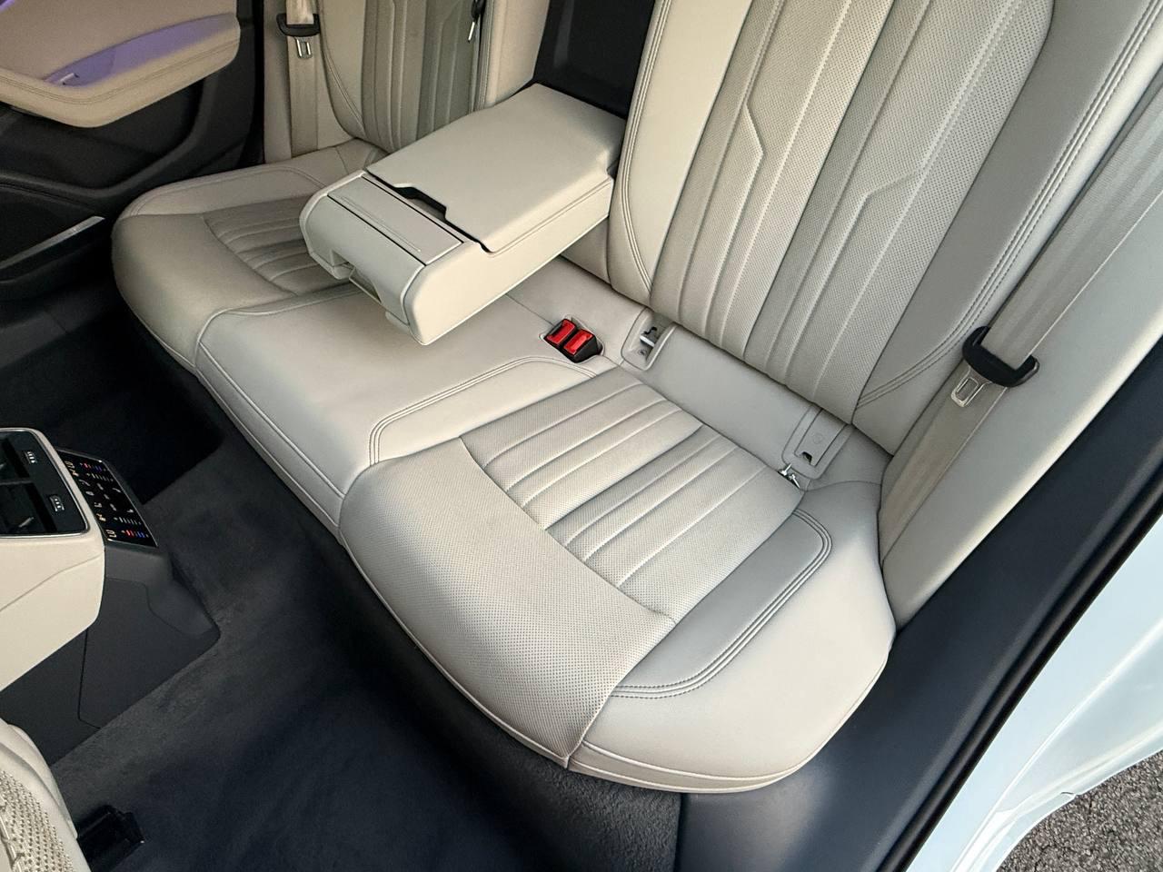 Audi A6 Premium Plus 55 TFSI quattro 2021