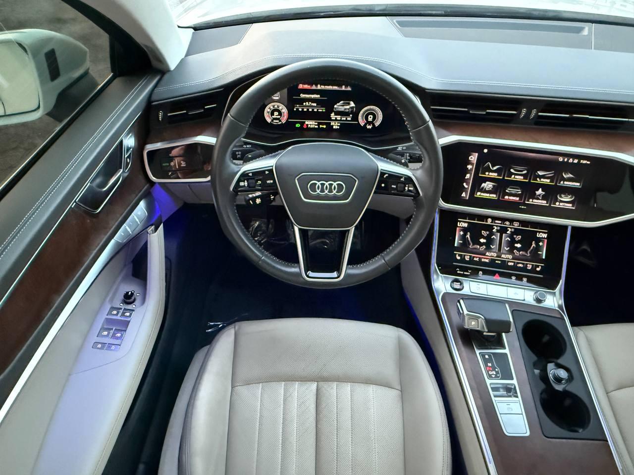 Audi A6 Premium Plus 55 TFSI quattro 2021