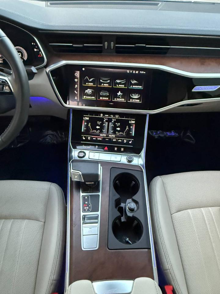 Audi A6 Premium Plus 55 TFSI quattro 2021