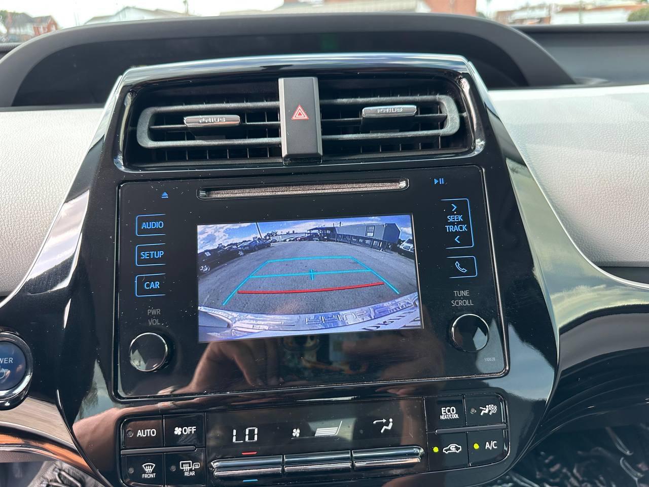 Toyota Prius Two 2016