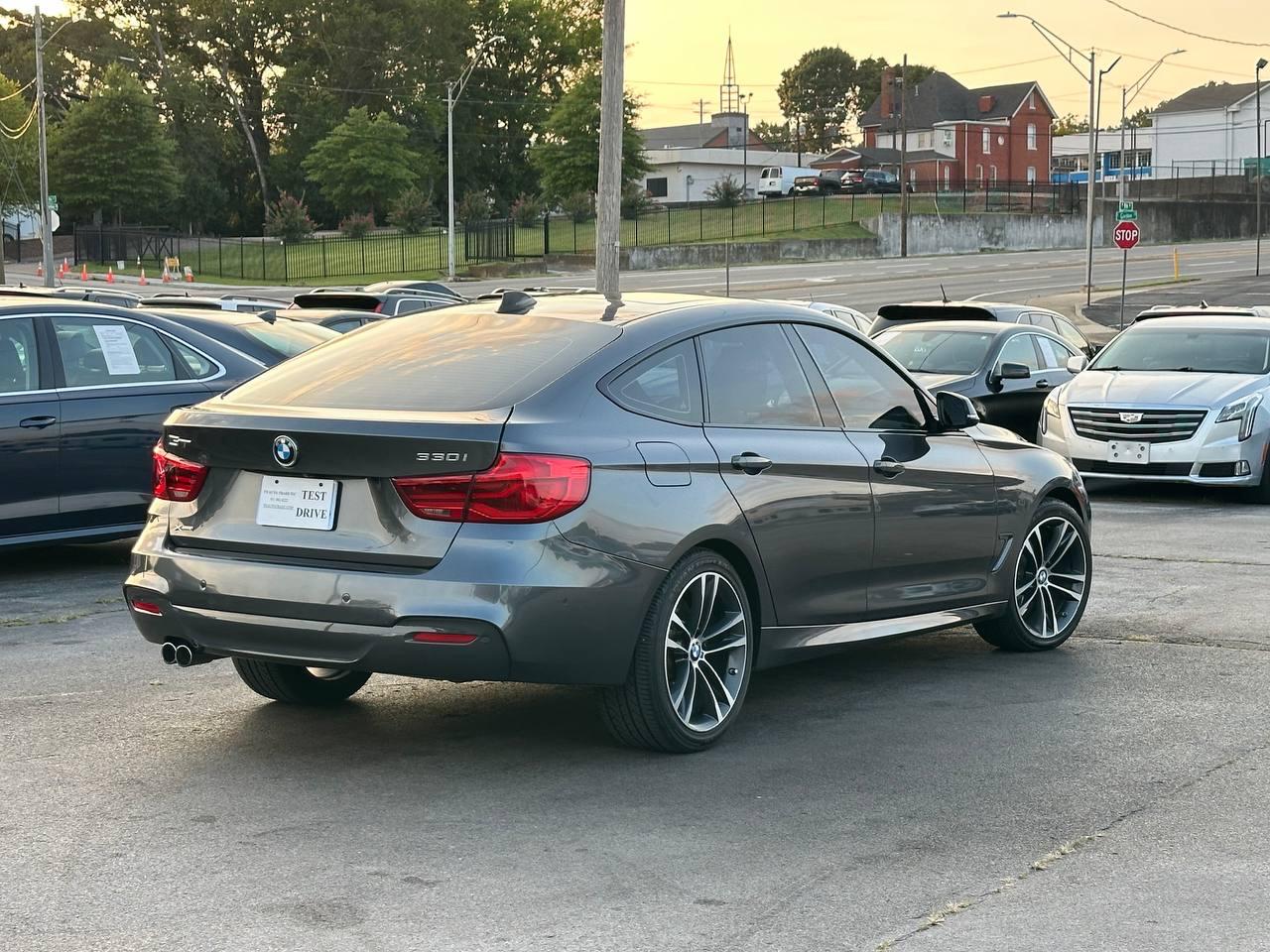 BMW 3-Series Gran Turismo 330i xDrive 2018