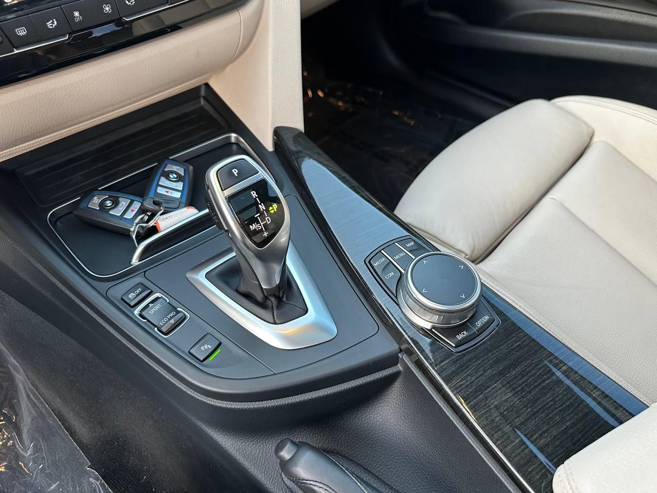 BMW 3-Series Gran Turismo 330i xDrive 2018