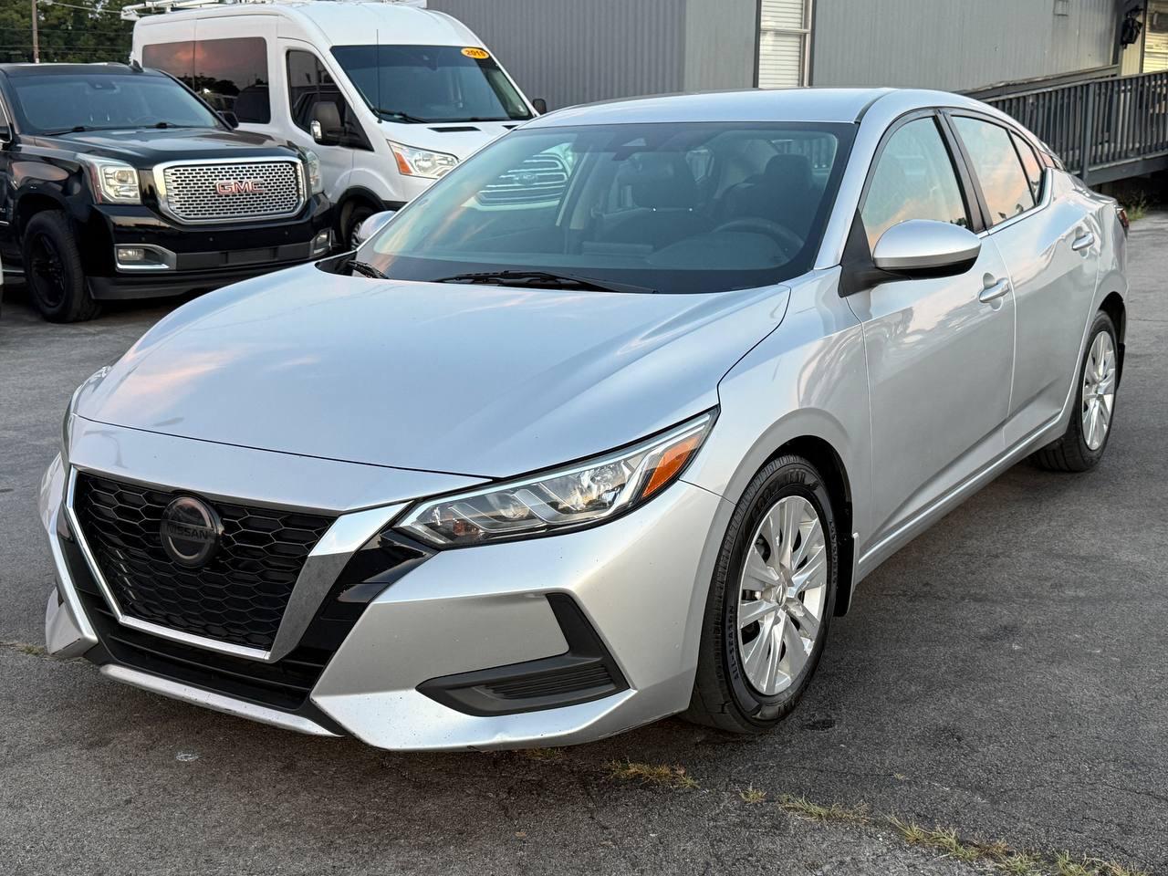 Nissan Sentra S 2020