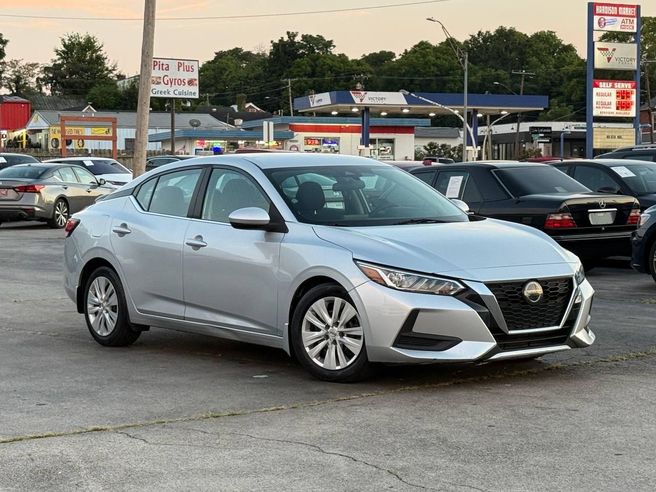 Nissan Sentra S 2020